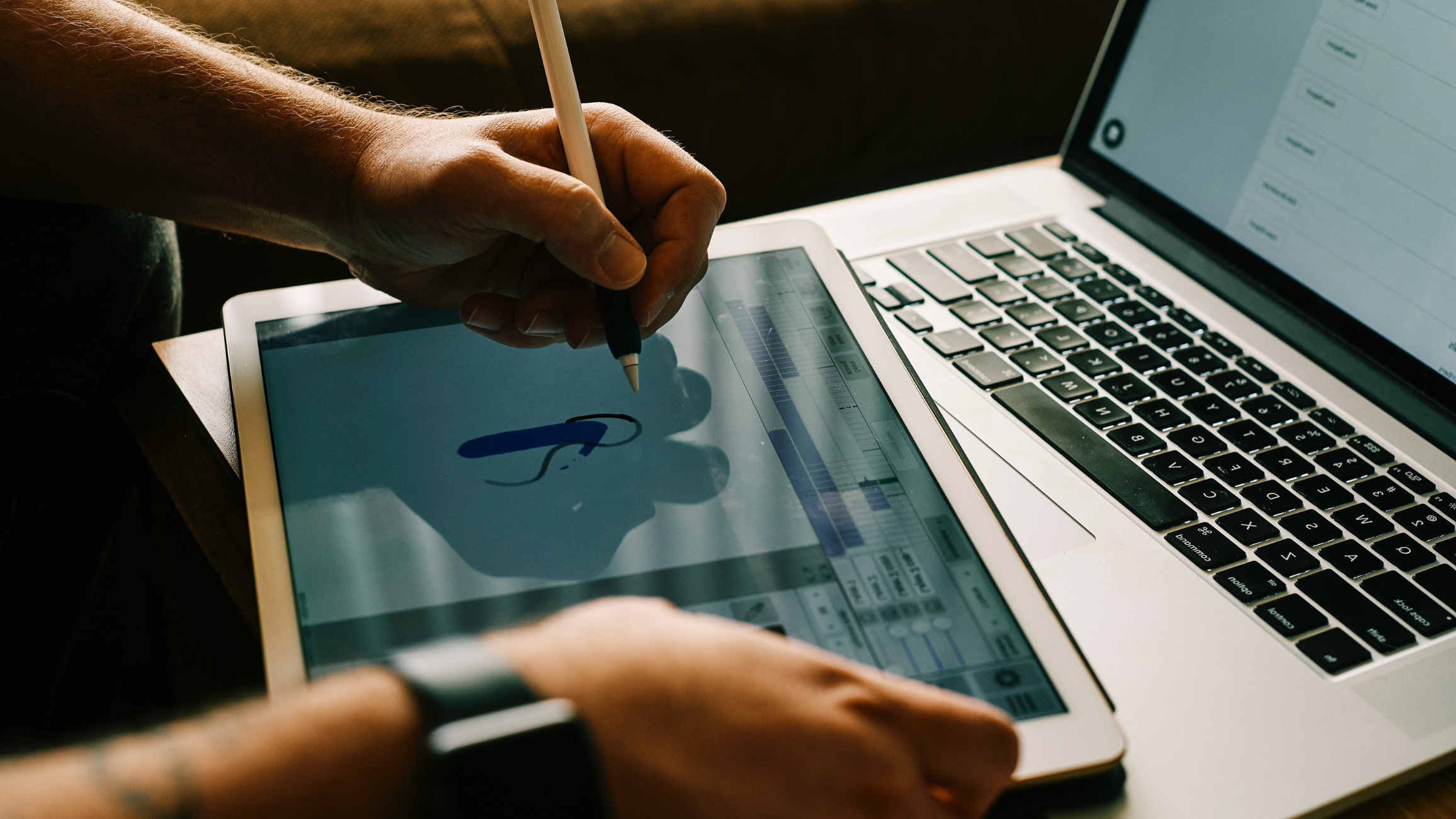 Graphic Artist